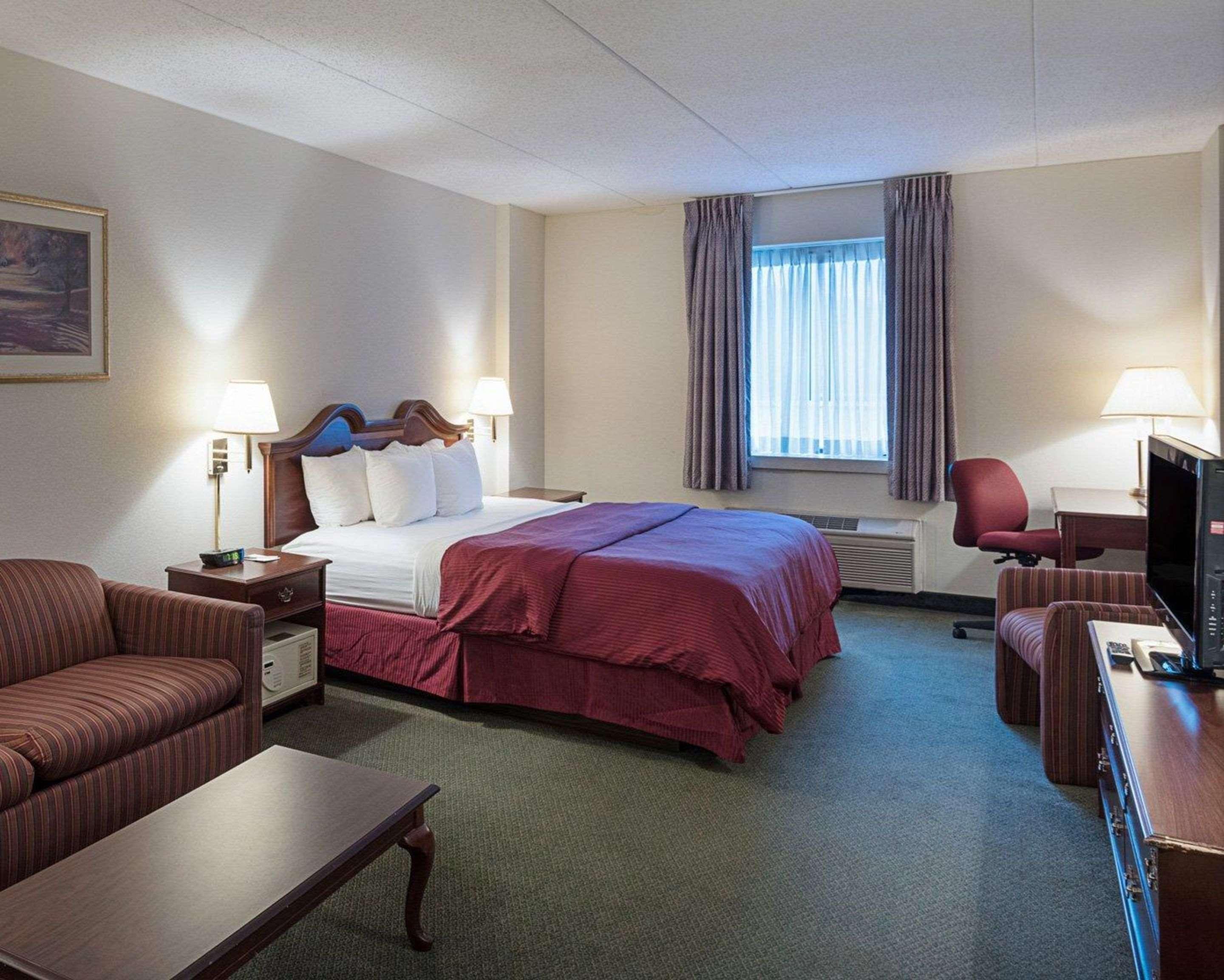Clarion Hotel & Conference Center Shepherdstown Exteriör bild