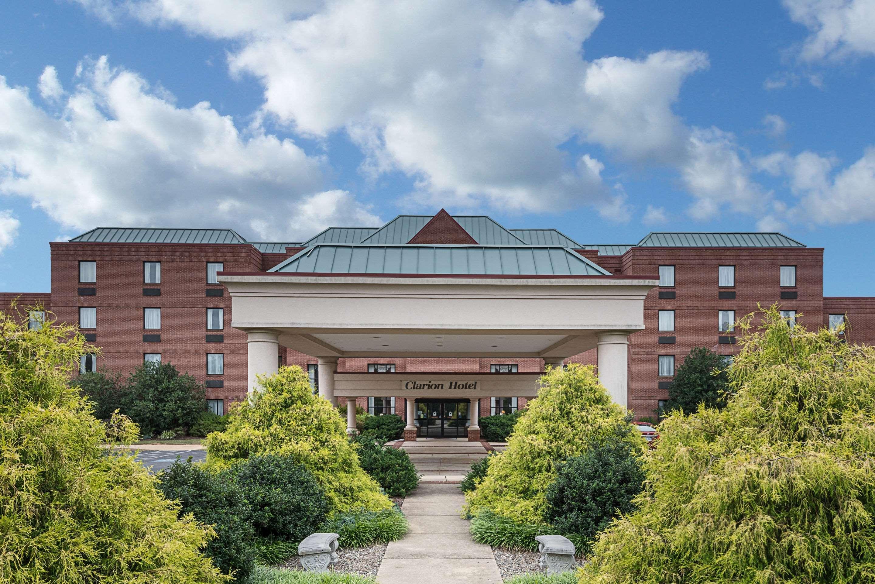 Clarion Hotel & Conference Center Shepherdstown Exteriör bild